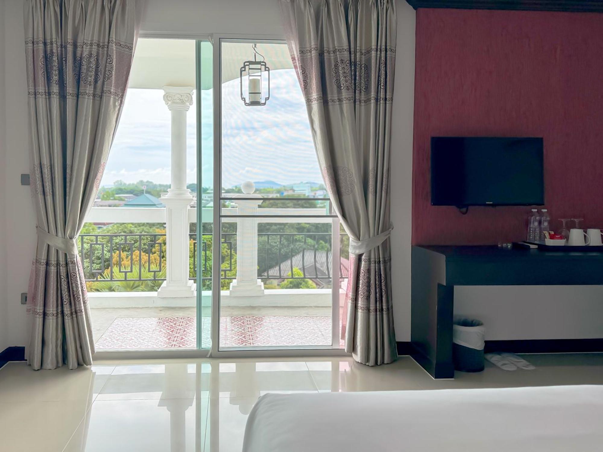 Grand Supicha City Hotel - Sha Plus Phuket Exterior foto