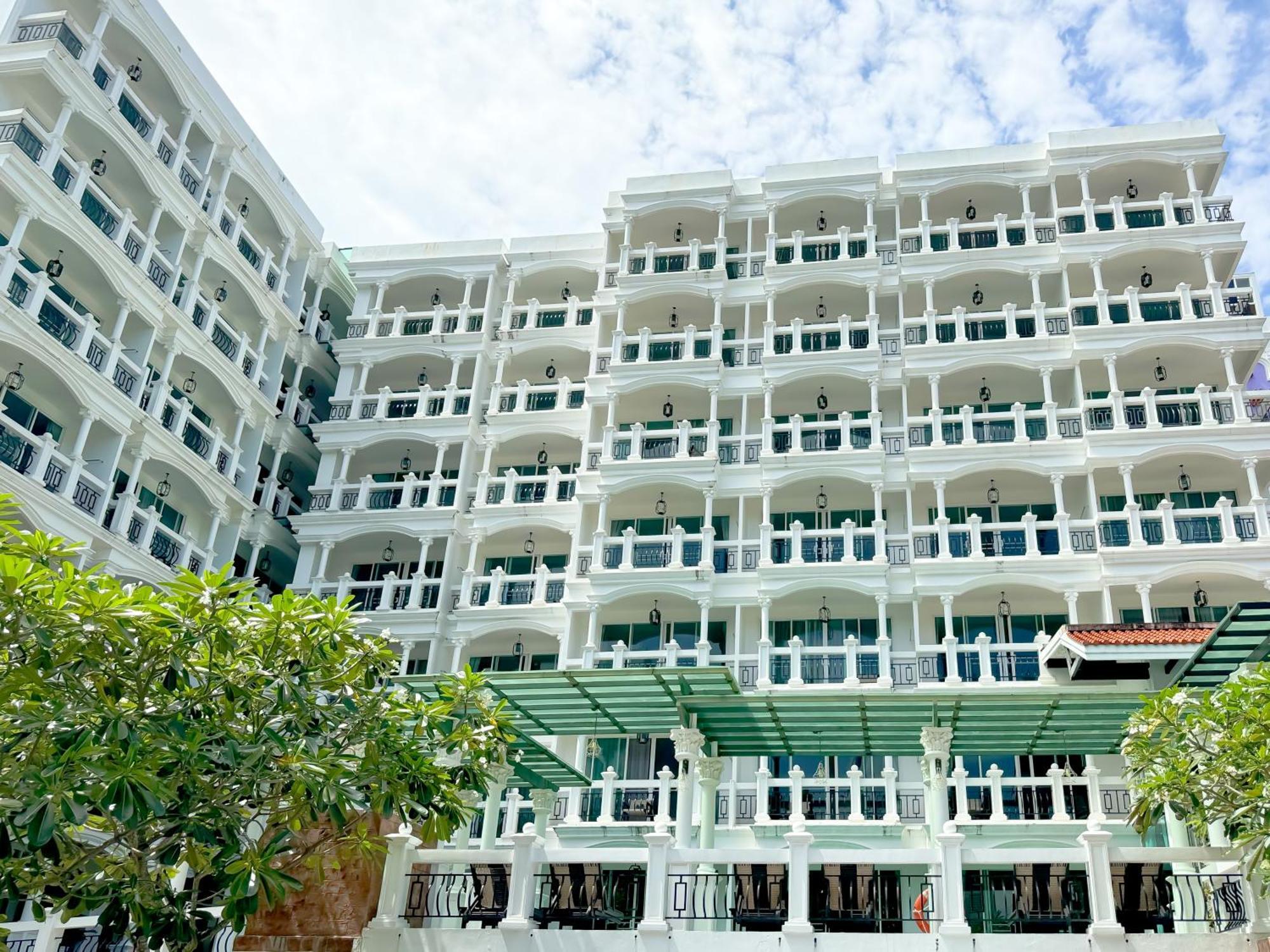 Grand Supicha City Hotel - Sha Plus Phuket Exterior foto